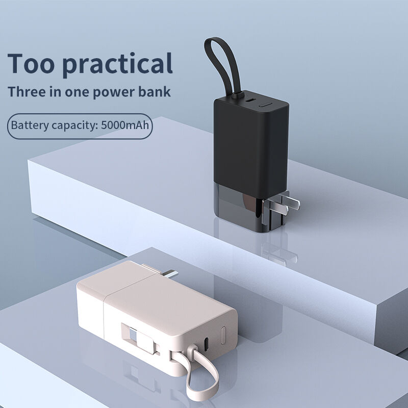 22.5W Output 3 In 1 Quick Charger Power Bank Micro USB Safety With Over Discharging Protection