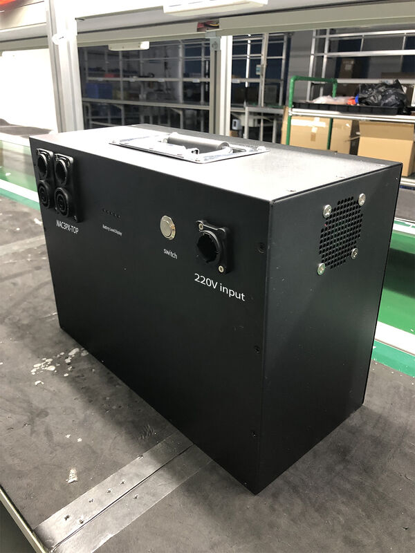 ایستگاه برق قابل حمل 600 واتی 1536 وات ساعتی با خروجی 220 ولت 50 هرتز برای نمایشگر LED و نورپردازی صحنه